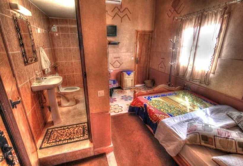 مبيت وإفطار Maison D Hôtes Restaurant Chez L Habitant Amazigh