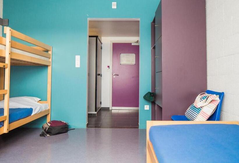 Hostel De Veurs