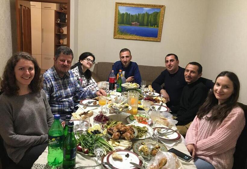 هتل Guesthouse Chambarak
