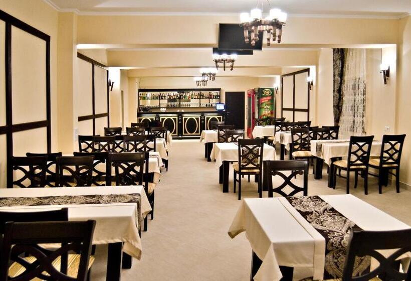 فندق Stupari