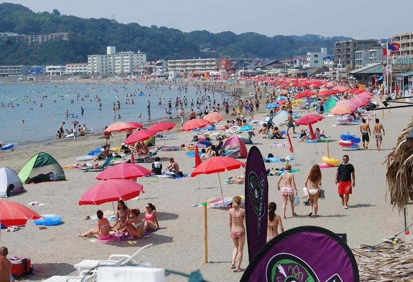 بنسيون Glocal Zushi Beach House