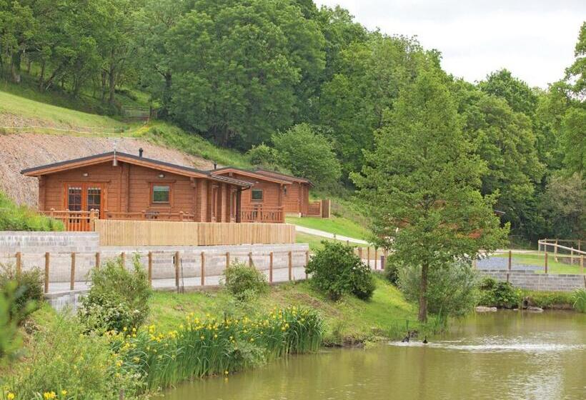 渡假胜地 Kingsford Farm Lodges