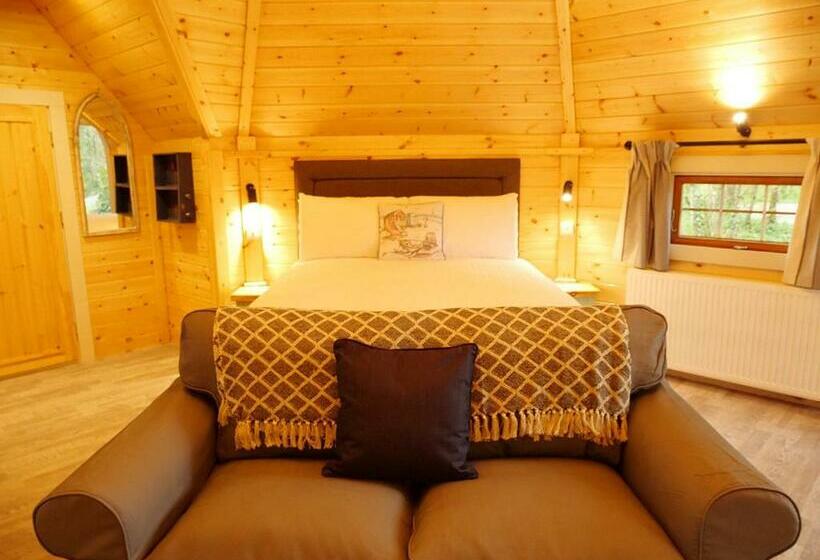 אתר נופש Peckmoor Farm Lodges