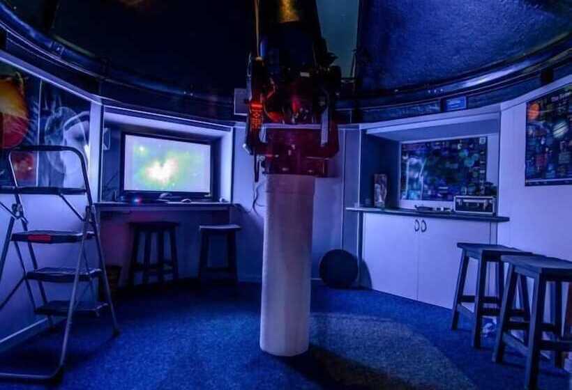 Rubyvale Motel & Holiday Units   An Adults Only Getaway
