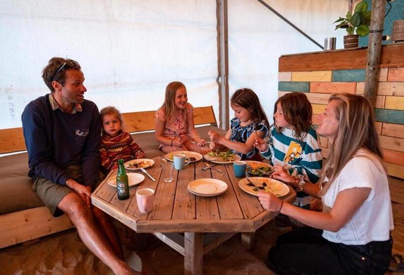 ユースホステル Surfana Beach Bed & Breakfast Bloemendaal