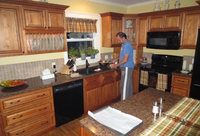 Bed and Breakfast Sunbury Cove Winery