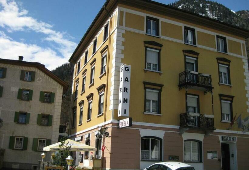 ホテル Garni Fluela Susch