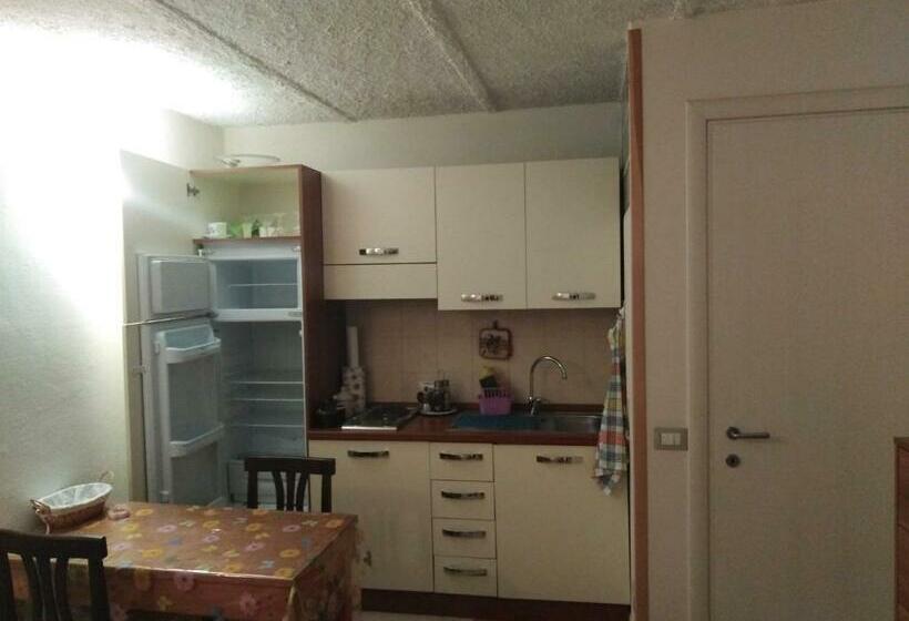 L ' Canton B & B