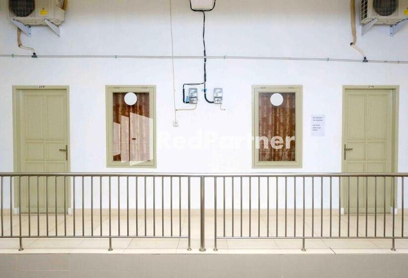 بنسيون Fortuner Homestay Syariah Makassar Mitra Reddoorz