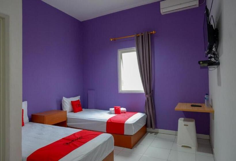 بنسيون Reddoorz Near Alun Alun Kaliwungu Kendal