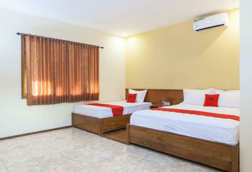 ペンション Reddoorz Near Baluran National Park