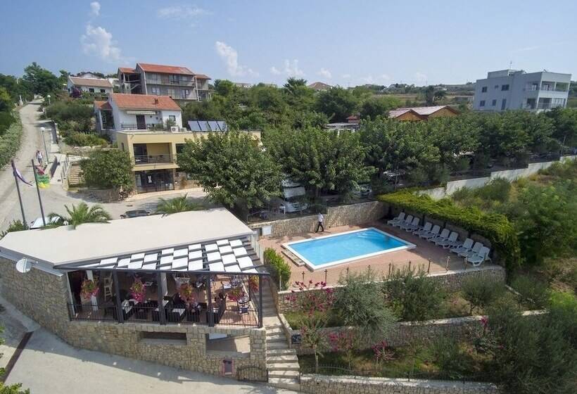 فندق صغير Camping Odmoree   Campsite