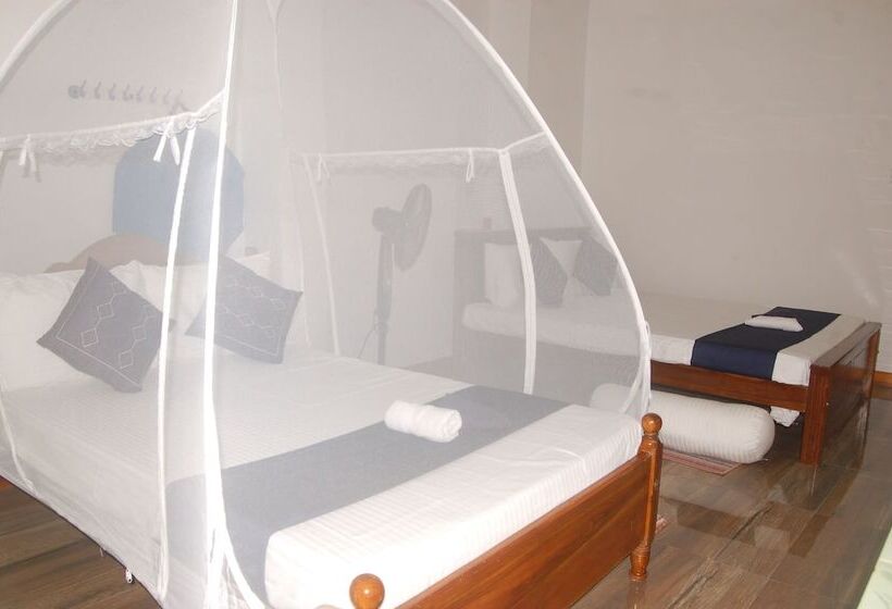 مبيت وإفطار Green View Home Stay