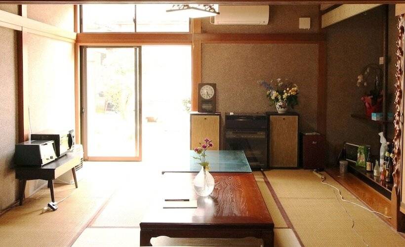 Guesthouse Karikakko   Hostel