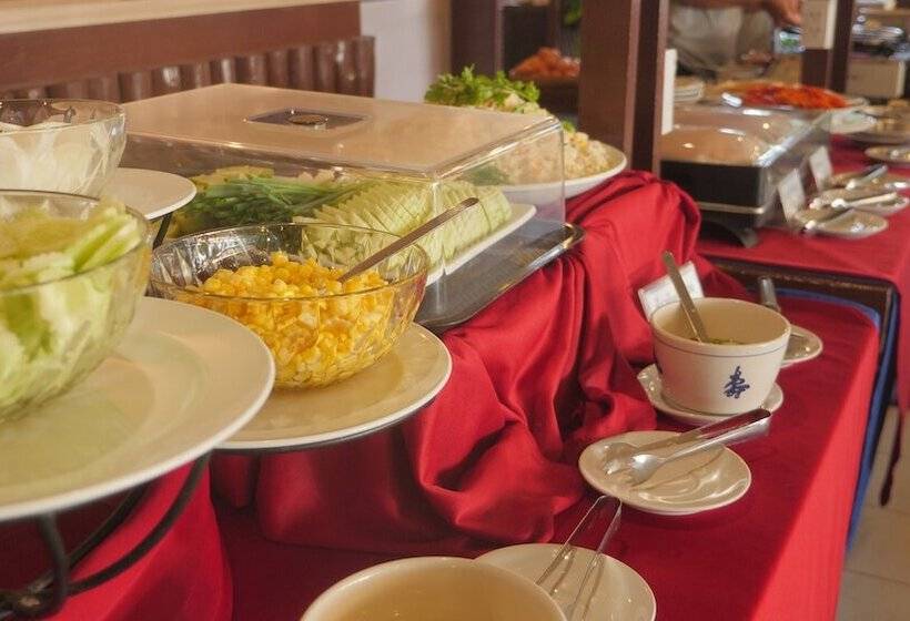 בית מלון כפרי Baan Klang Aow Beach Resort