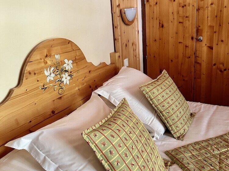 فندق Hameau Des Prodains   Hôtel