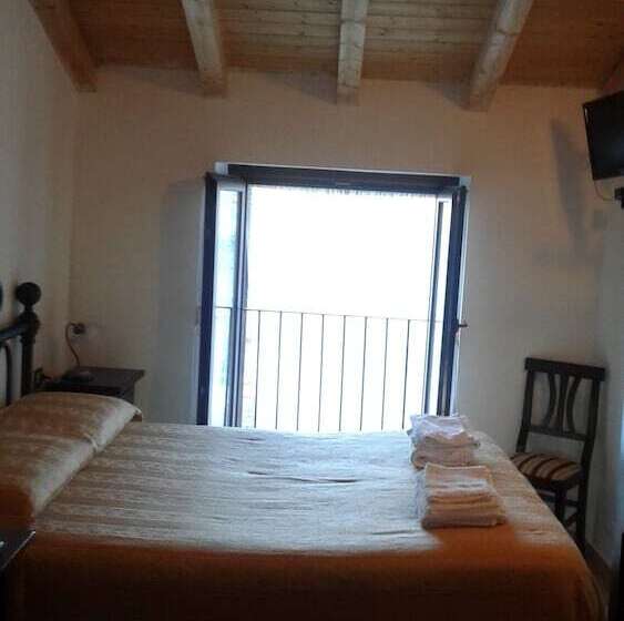 فندق ريفى Agriturismo Le Acacie