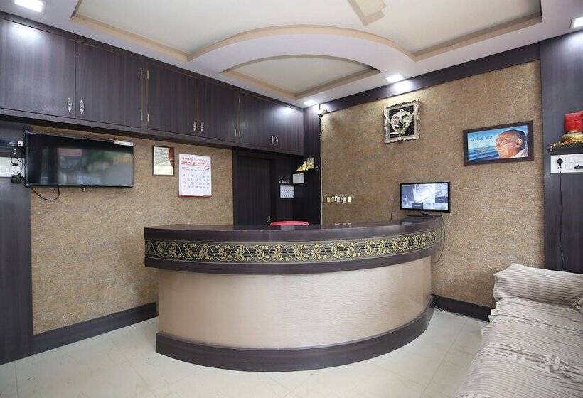 ホテル Shree Uttam Palace Katni