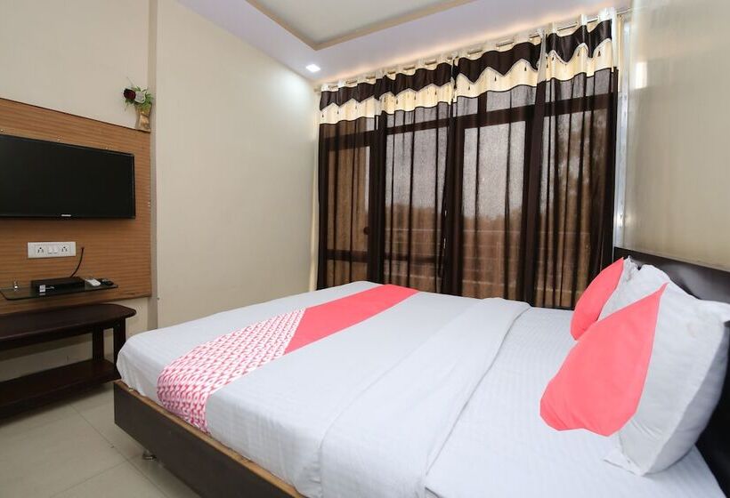 ホテル Shree Uttam Palace Katni