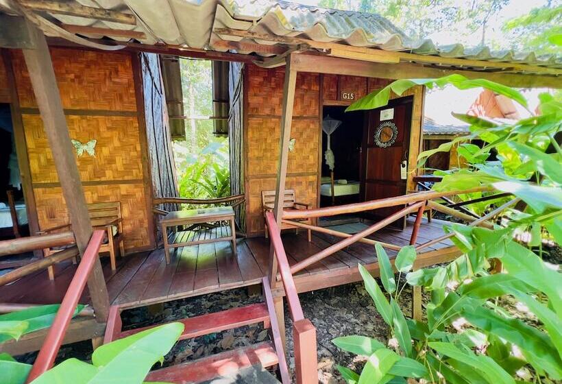 هتل Springriver Resort