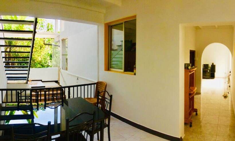פנסיון Ceylon Saradiel Home Stay