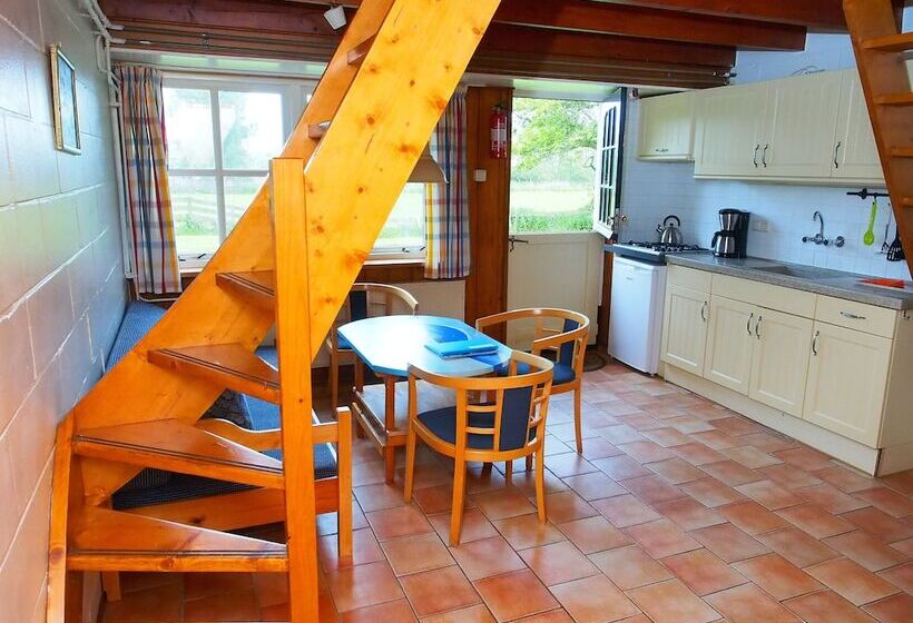 渡假胜地  Recreatiebedrijf De Koevoet