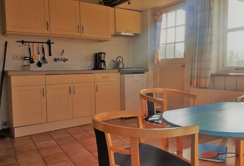 渡假胜地  Recreatiebedrijf De Koevoet