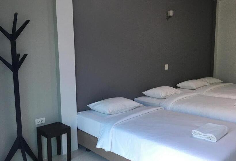 בית מלון כפרי Ban Krut Resort