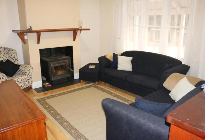 בית מלון כפרי Pink Gums Farmstay