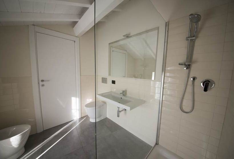 فندق ريفى Fico Fiore