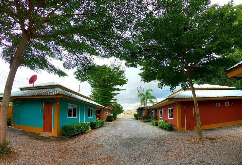 هتل Somjainuk Resort 2