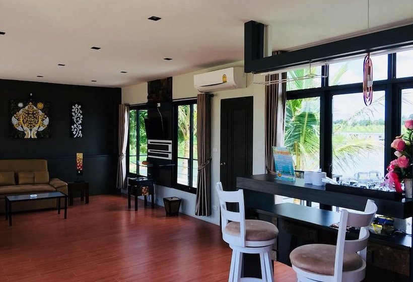 ホテル The Loft House Garden & Resort