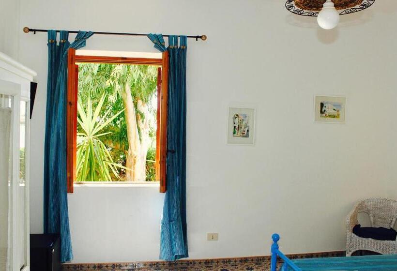 פנסיון Le Mãƒâ nnare Case Vacanze Di Metopa Srl