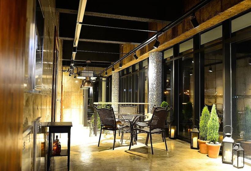 בית מלון כפרי Jeju Clair De Lune Pension