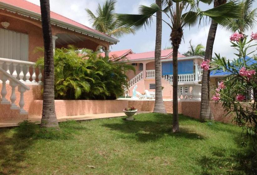 هتل Cap Caraibes Resort