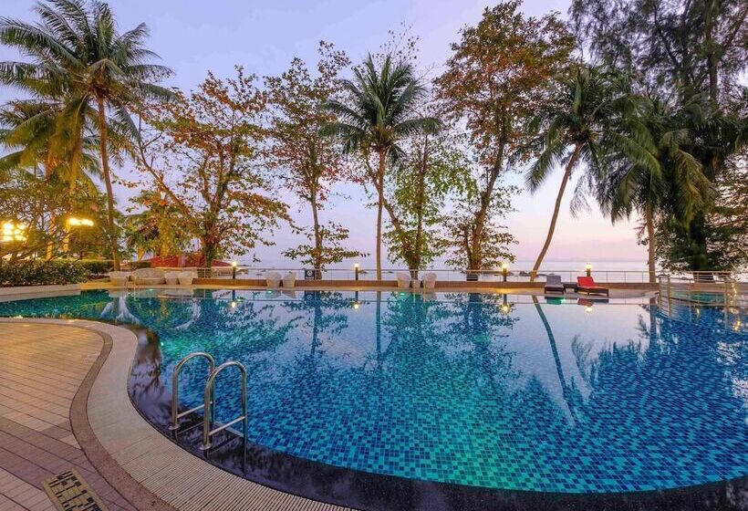 酒店 Mercure Penang Beach