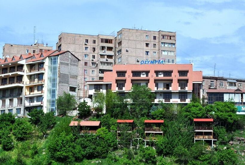 هتل Olympia Garden