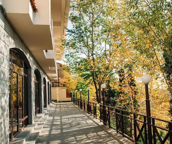 هتل Olympia Garden