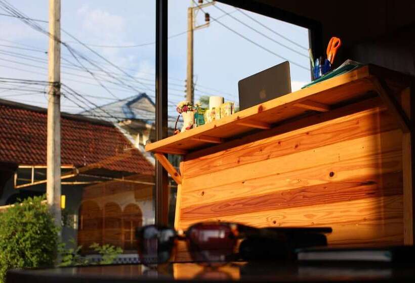 בית מלון כפרי Bangtao Corner