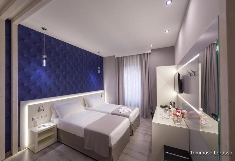 تختخواب و صبحانه Holygold Suite