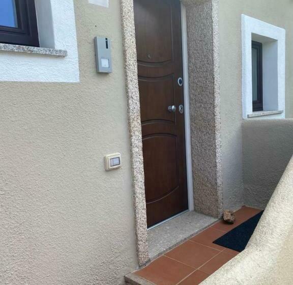 مبيت وإفطار Petit Porto Cervo