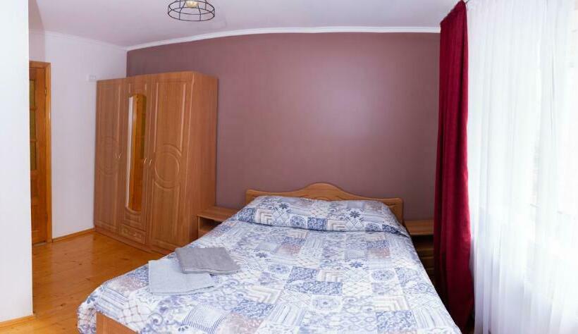 بنسيون Alma Guest House