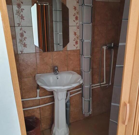 פנסיון Yannis Guest House