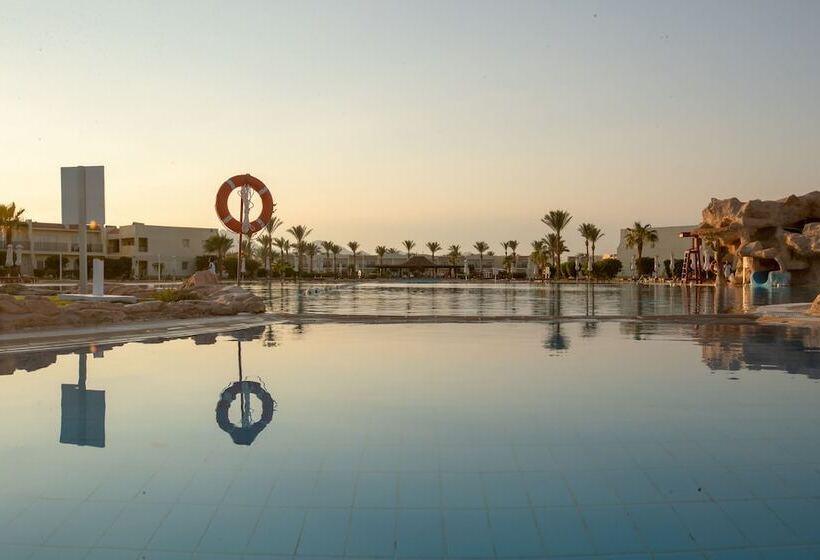 Doubletree By Hilton Sharm El Sheikh  Sharks Bay Resort