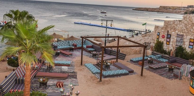 Doubletree By Hilton Sharm El Sheikh  Sharks Bay Resort