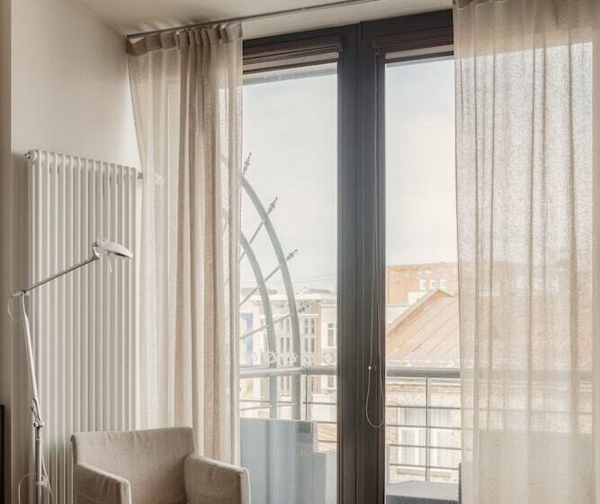 هتل Bergs Suites