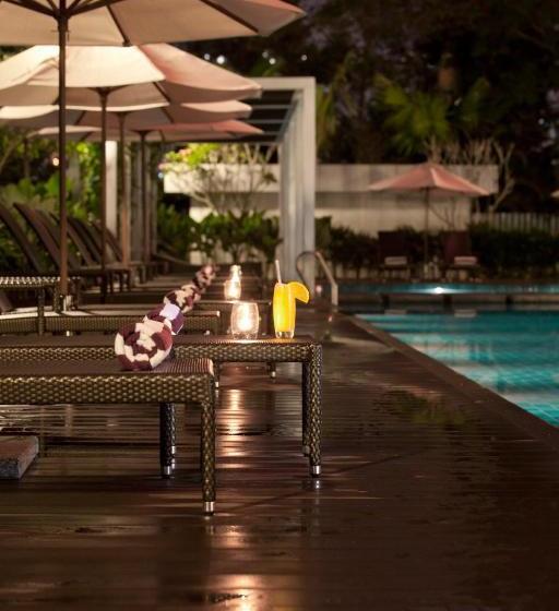 هتل Dorsett Grand Subang