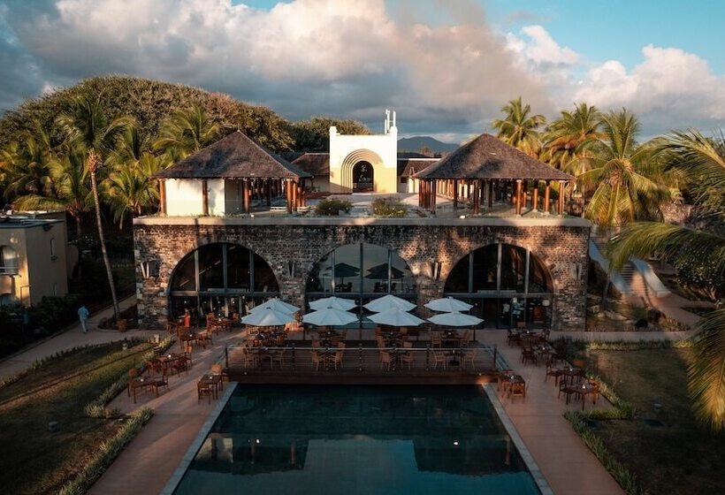 Hotel Outrigger Mauritius Beach Resort