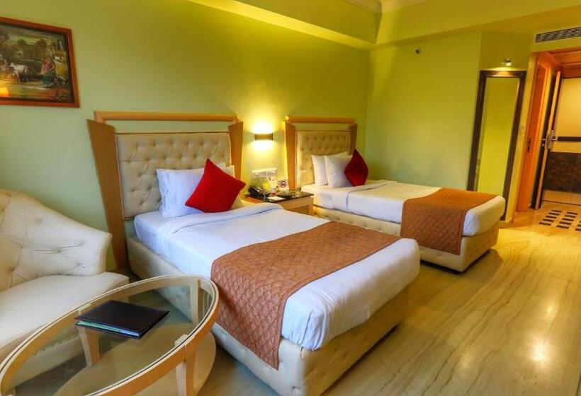 בית מלון כפרי Quality Inn Sabari