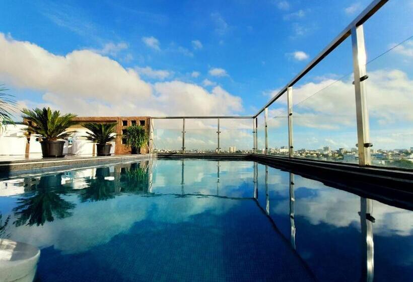 בית מלון כפרי Quality Inn Sabari